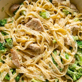 Chicken & Broccoli Alfredo
