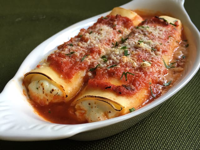 Manicotti.