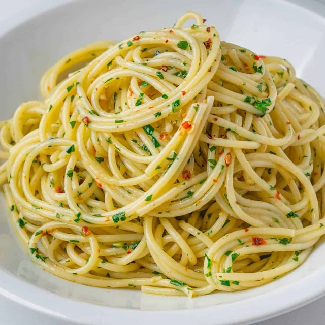 Spaghetti Olio.